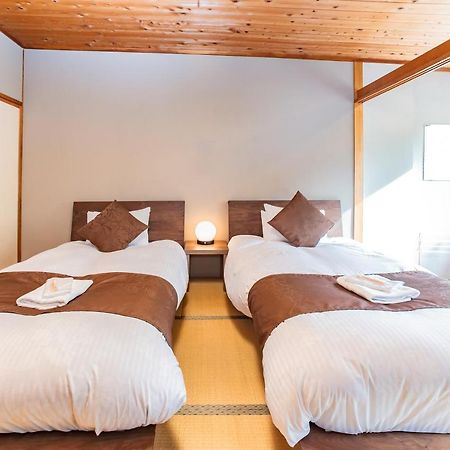 Nomad Hakuba Bed and Breakfast Exteriör bild