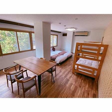 Nomad Hakuba Bed and Breakfast Exteriör bild