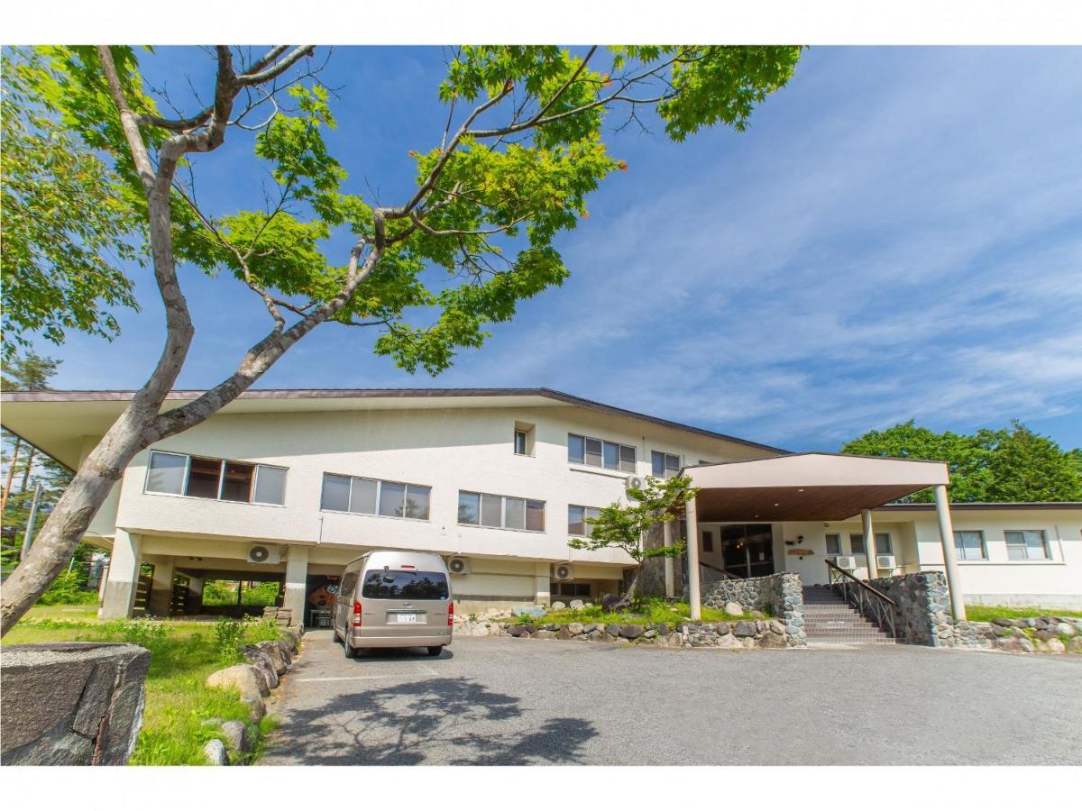 Nomad Hakuba Bed and Breakfast Exteriör bild